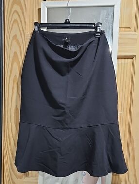 Classic Black Flounce Hem Women's Worthington Skirt